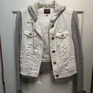 Denim Jacket w/ Sleeves